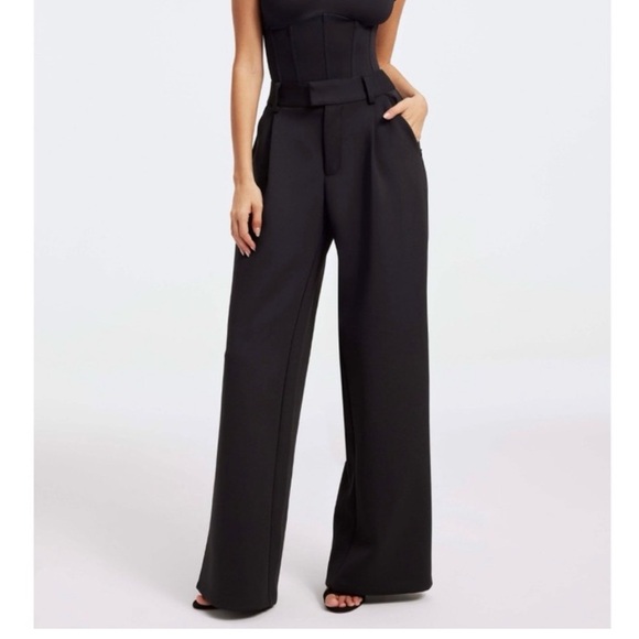 Good American Pants - NWT Good American Column Scuba Pants Black Size 4